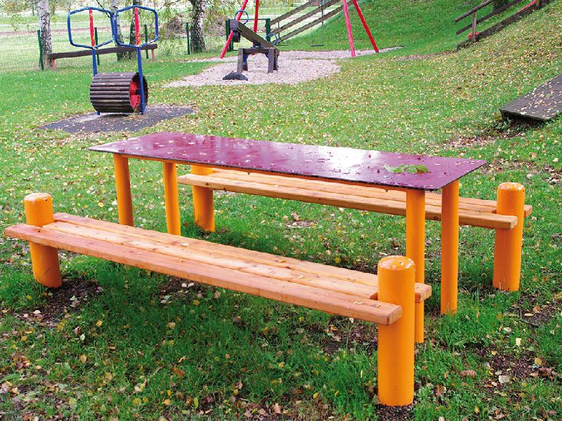 Sitzgruppe Blumenau, Stahl